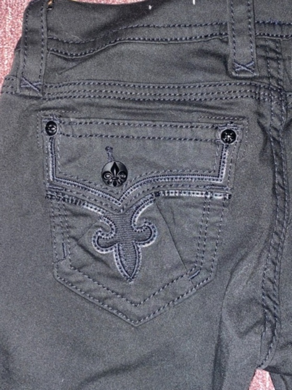 Rock revival women’s size 27 Skinny Jeans